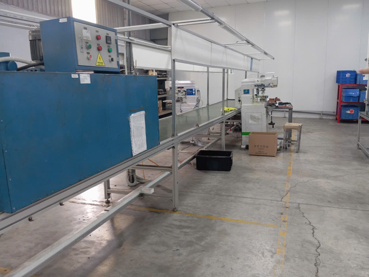 Dryer conveyor